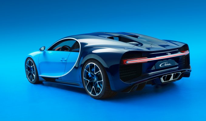 Bugatti Chiron rear side view