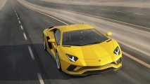 Lamborghini Aventador S front top view