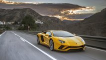 Lamborghini Aventador S front left view
