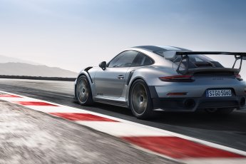 Porsche_911_GT2_RS_rear_side_left_view